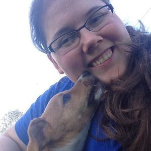 Meet your Posher, Caitlin